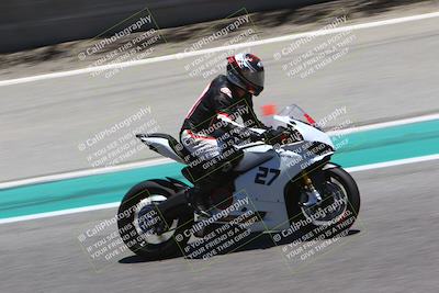 media/Jun-24-2022-TrackDaz (Fri) [[aa6850b51f]]/Group B/1245pm (Front Straight)/